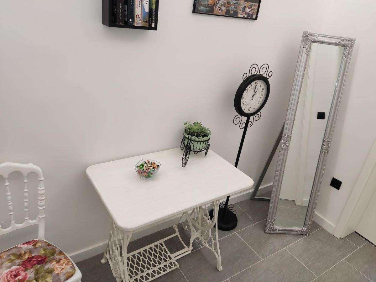 Apartment Fedora Old Town Сараево Екстериор снимка